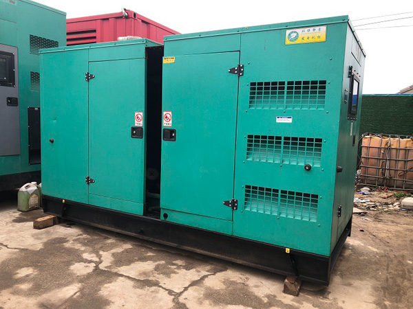 涵江怎样合理控制磷酸铁锂蓄电池的充放电倍率以延长其使用寿命？